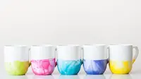 DIY: Sulap Gelas Lama Anda Jadi Lebih Berwarna
