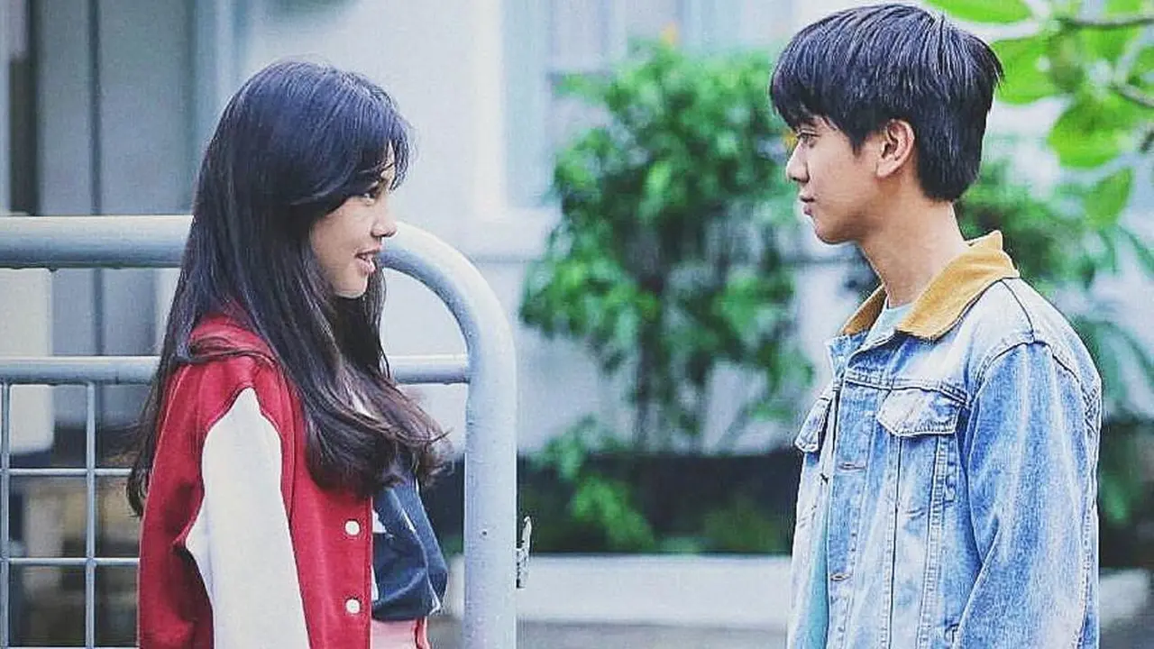 [Bintang] Film Dilan 1990