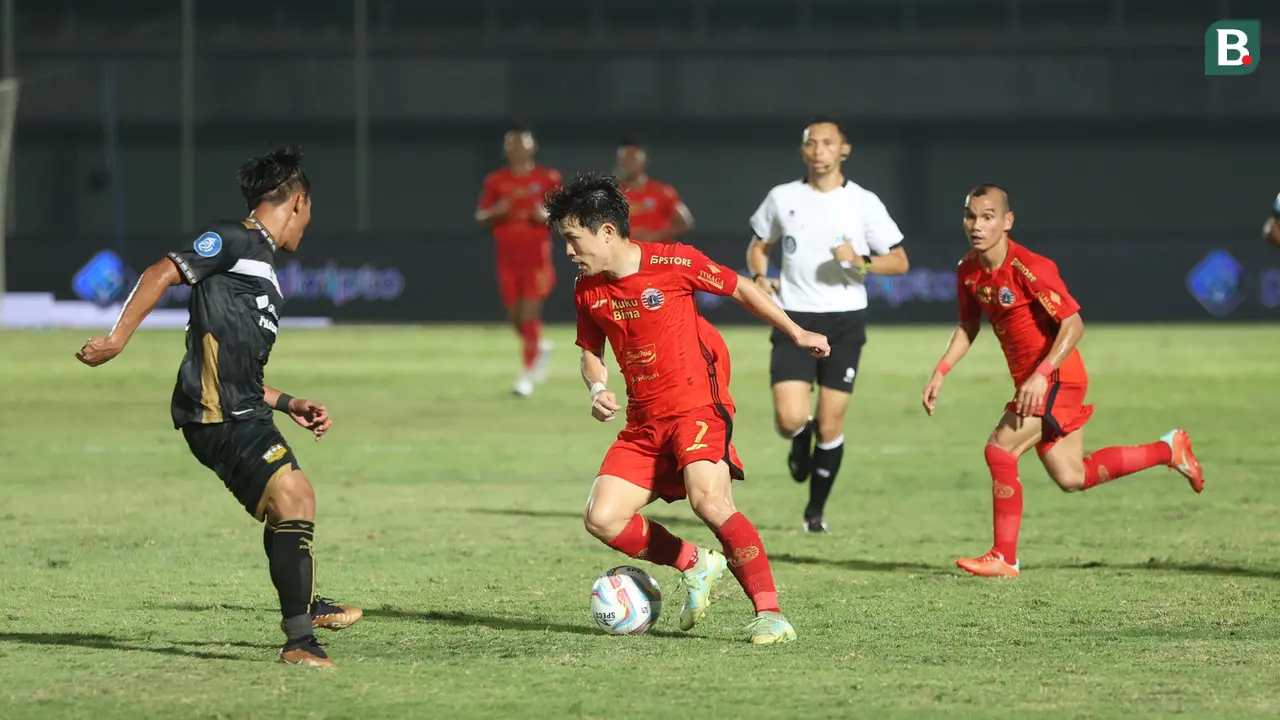 Ryo Matsumura - Dewa United vs Persija Jakarta di BRI Liga 1 2023/2024