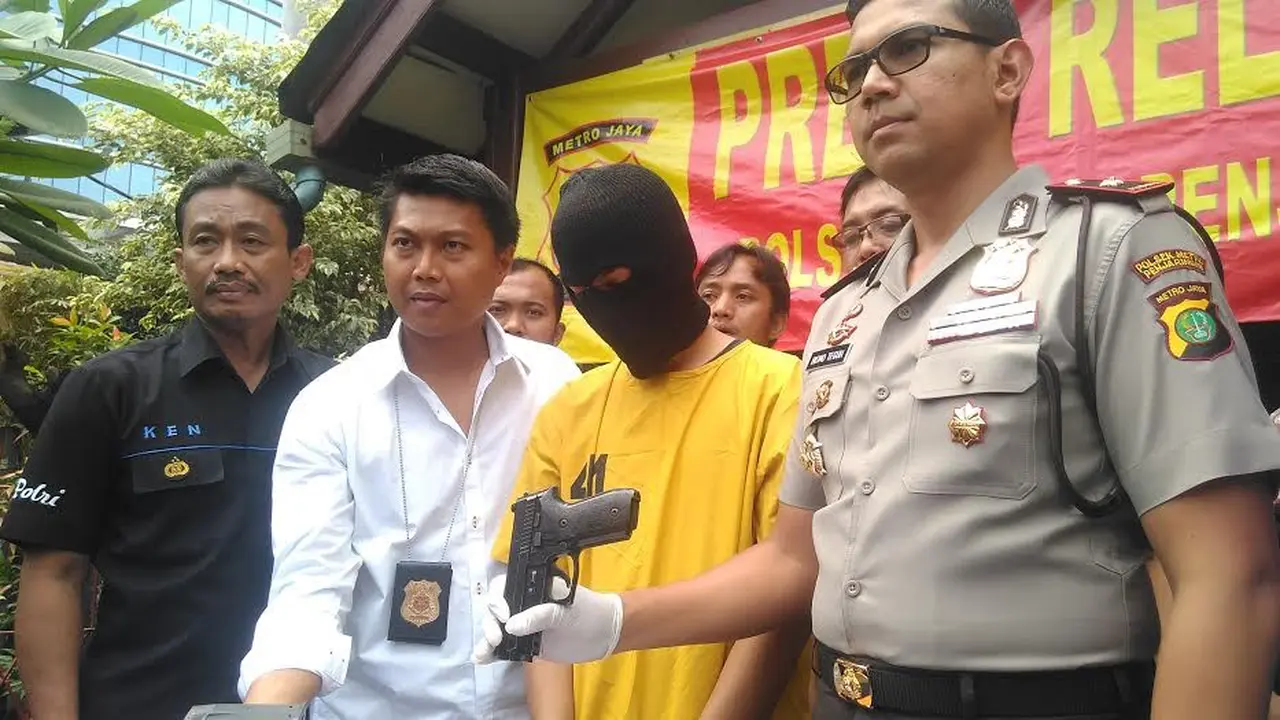polisi gadungan