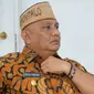 Gubernur Gorontalo Rusli Habibie akan memberikan sanksi mutasi kepada guru yang merokok. Foto: (Arfandi Ibrahim/Liputan6.com)