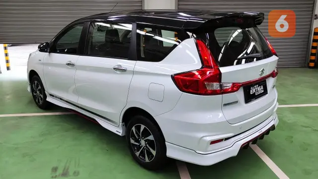 Suzuki Ertiga SS FF