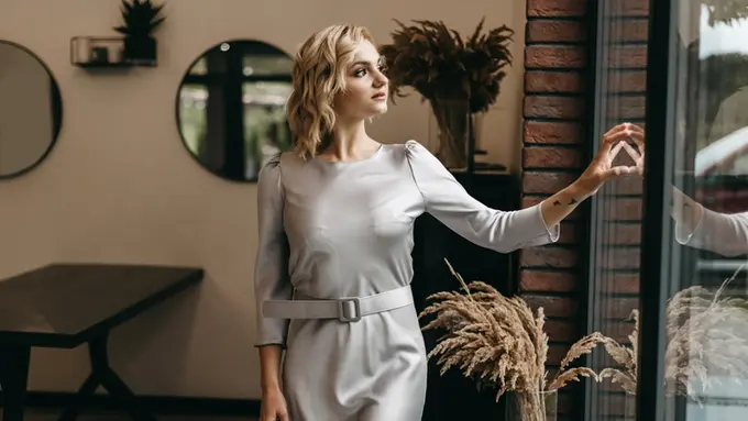 Suka Barang Mewah, 3 Hadiah Ulang Tahun Ini Cocok Buat Istri Tercinta Berzodiak Leo