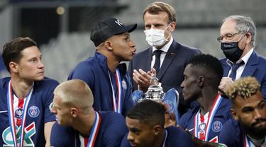 FOTO: Paris Saint-Germain Juara Piala Prancis 2020