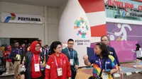 Menkes Nila Moeloek mengecek pelayanan kesehatan Asian Games yang ada di Kompleks Olahraga Jakabaring, Palembang. (Foto: Twitter/@KemenkesRI)