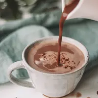 coklat hangat/copyright: unsplash/maddi bazzocco