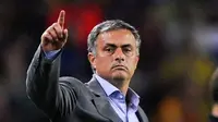 Jose Mourinho bela keputusannya tak turunkan pemain Real Madrid Castilla. (c) AFP
