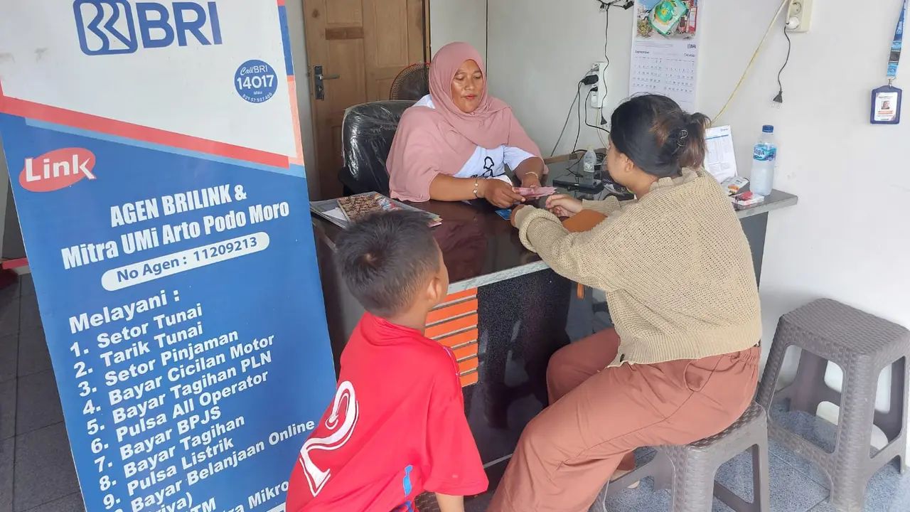 Agen BRILink Santi Anggraini di Banjarmasin.