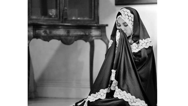 Seleb pakai mukena (Sumber: Instagram/chafrederica)