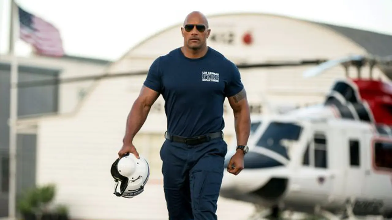 Tampilan The Rock dalam San Andreas Mirip di Fast and Furious