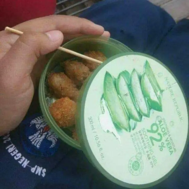 6 Potret Wadah Bekas Skincare Alih Fungsi Untuk Makanan Ini Nyeleneh