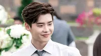 Lee Jong Suk Tinggalkan YG Entertainment