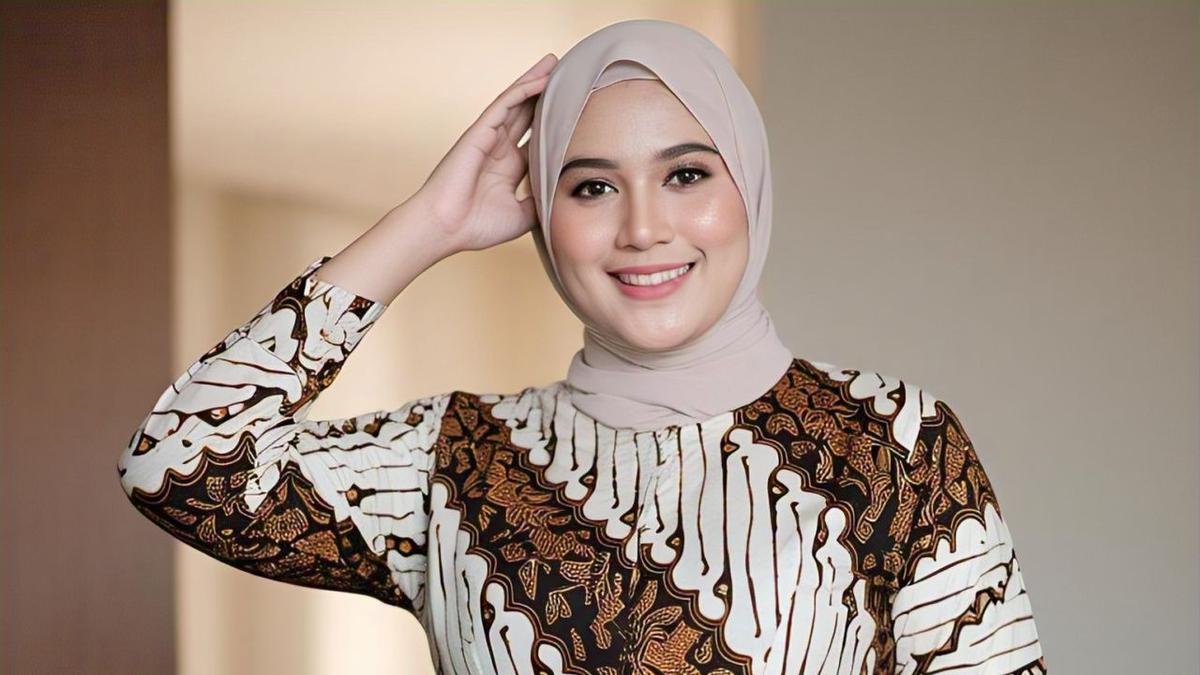 Top 3 Islami: 8 Tips Memilih Tunik untuk Wanita Gemuk agar Tampil Ramping dan Proporsional
