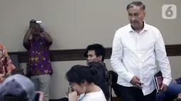 Terdakwa dugaan korupsi e-KTP, Markus Nari bersiap menjalani sidang lanjutan di Pengadilan Tipikor, Jakarta, Rabu (2/10/2019). Sidang beragendakan mendengar keterangan ndi Narogong, Setya Novanto dan Irvanto Hendra Pambudi Cahyo. (Liputan6.com/Helmi Fithriansyah)