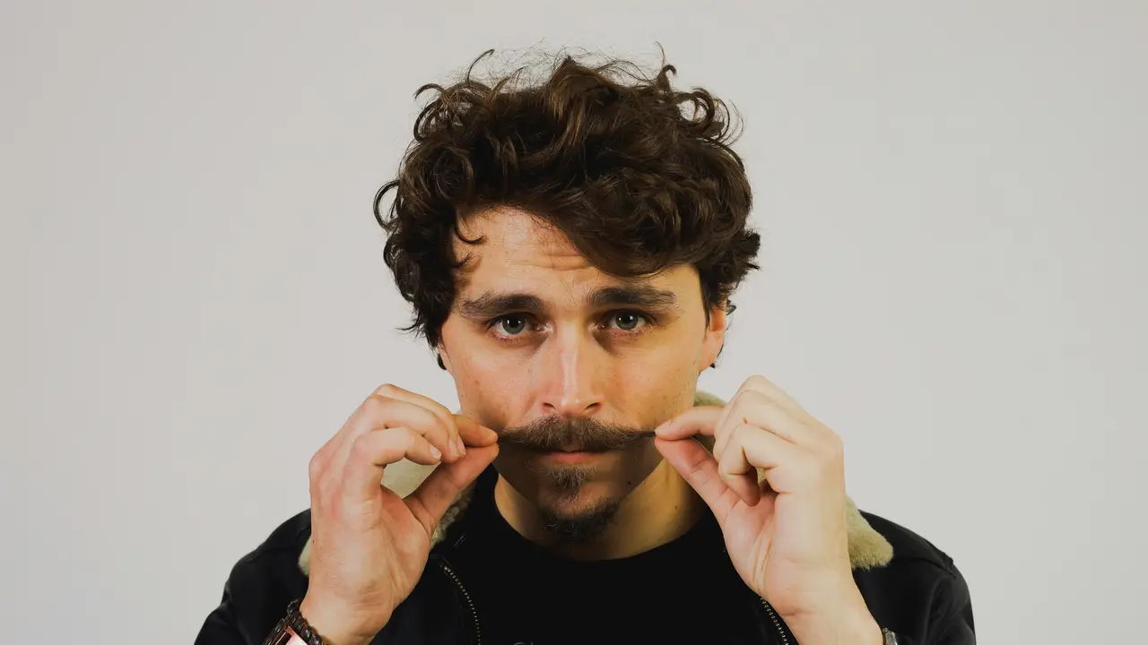 Mustache