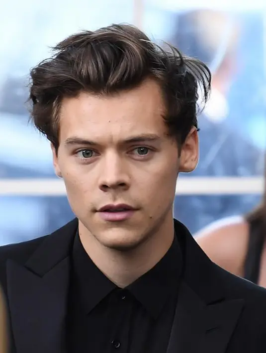 “Harry dan Camille masih di tahap awal hubungan, jadi mereka belum ingin menunjukkan hal apapun. Mereka terlihat nyaman dan senang menjalaninya,” tutur sumber. (AFP/Angela Weis)