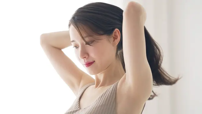 Miliki Rambut Super-Shiny dengan Konsumsi 4 Makanan Ini!