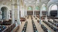 Perpustakaan Nasional Perancis mengalami renovasi selama 10 tahun, penasaran dengan bentuknya sekaran? Lihat di sini.