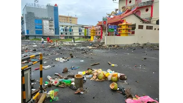 Video Banjir Air Laut Meluap di Manado hingga Masuk Mal Viral di Media Sosial
