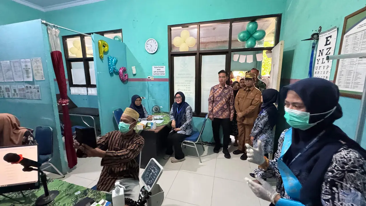 Wakil Presiden (Wapres) Gibran Rakabuming Raka berkunjung ke Puskesmas Tanara, Kabupaten Serang, Banten, Kamis (6/3) (Istimewa)