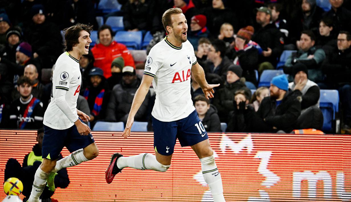 Tottenham Hotspur sukses meraup poin penuh kala bertandang ke markas Crystal Palace pada matchday ke-19 Liga Inggris 2022-2023. (AFP/Ben Stansal)