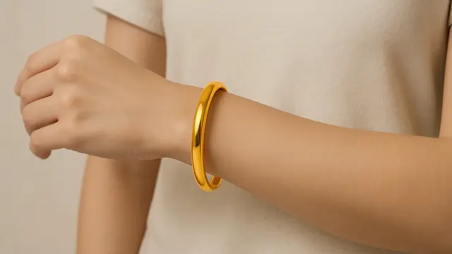 Tren Model Gelang Hollow Emas 24K 5 Gram yang Ringan dan Mewah/Ilustrasi gambar AI