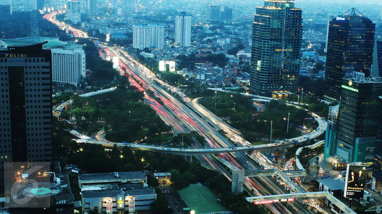 Proyek Simpang Susun Semanggi Dikebut