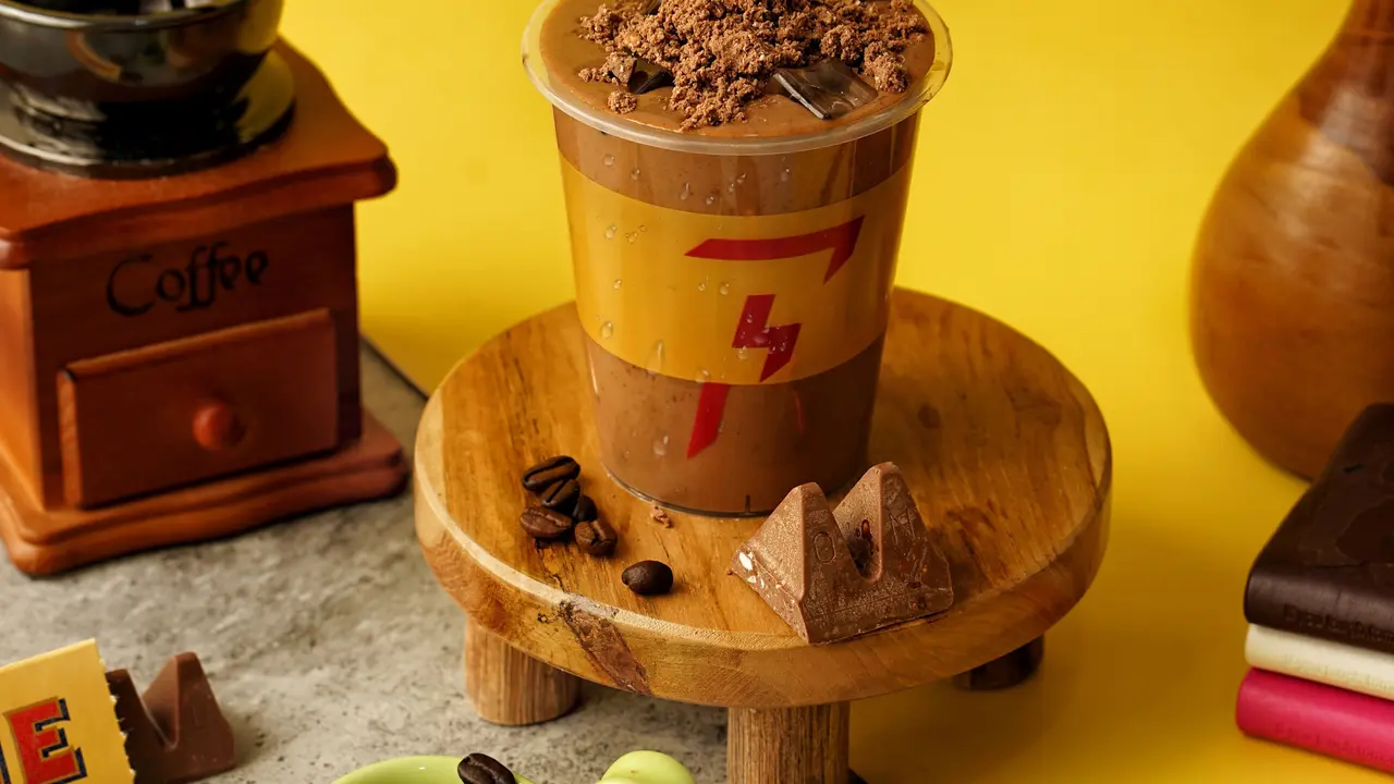 Meriahkan Hari Valentine Bersama Kelezatan Toblerone dan Minuman Berbahan Dasar Kopi