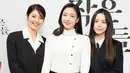 <p>Kim Go Eun, Park Ji Hu, dan Nam Ji Hyun dalam konferensi pers Little Women. (Foto: Instagram/ tvn_drama)</p>