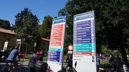 Jelang Grand Prix Italia 2014 (7/9/2014), Sirkuit Monza mulai diserbu penggemar fanatik balap mobil Formula 1. (Liputan6.com/Nurseffi Dwi Wahyuni)