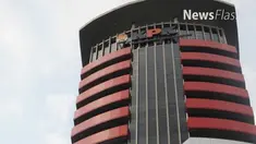 Dalami kasus dugaan suap jual beli jabatan di Pemkab Klaten, Jawa Tengah, Komisi Pemberantasan Korupsi memeriksa anak Bupati Klaten