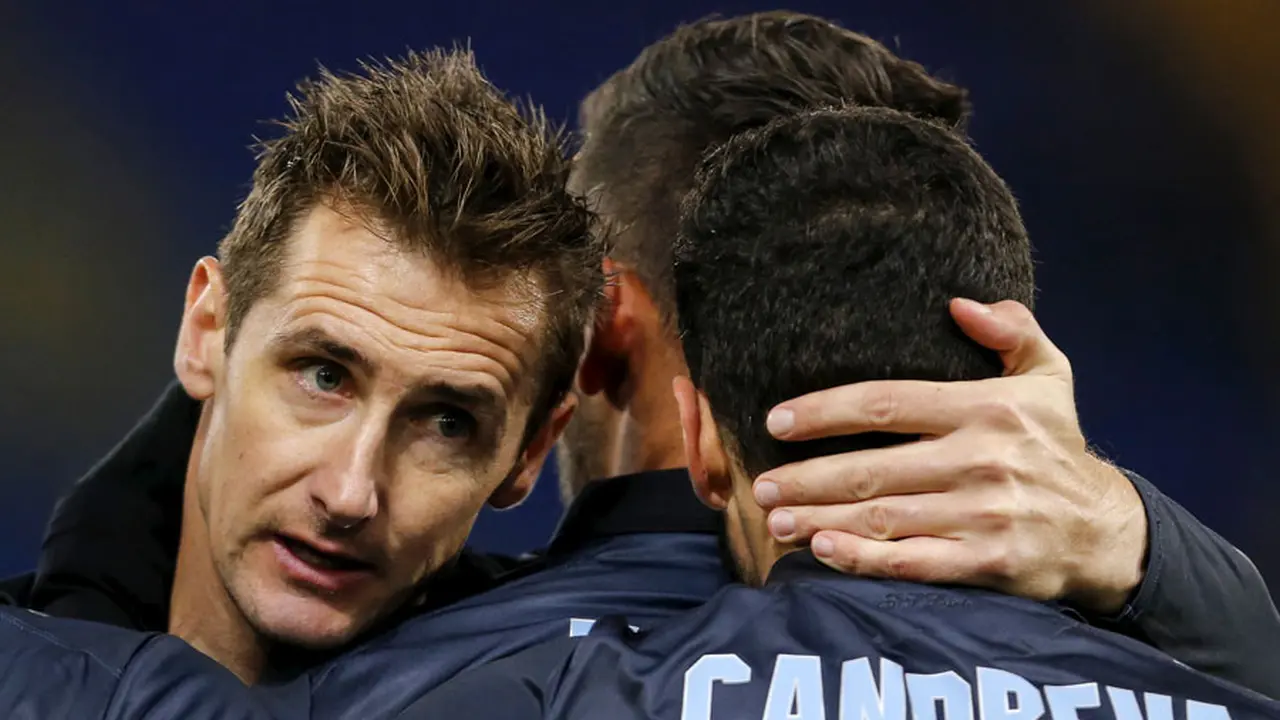 Klose Frustrasi, 2 Gol Sah Dianulir Begitu Saja