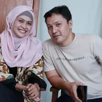 Perancang Busana  Pernikahan Gibram & Selvi ( CHILI ) By Hanif A. Nanjaya (M. Akrom Sukarya/bintang.com)