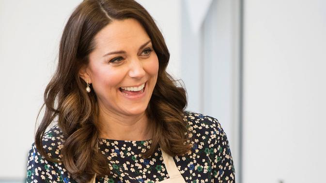 Prediksi Kuat  Nama Anak Ketiga Kate  Middleton dan Pangeran 