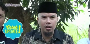 Ahmad Dhani ikut memberikan hewan kurban pada Hari Raya Idul Adha tahun ini. Dhani mengaku dirinya baru pertama kali ikut memotong sapi.