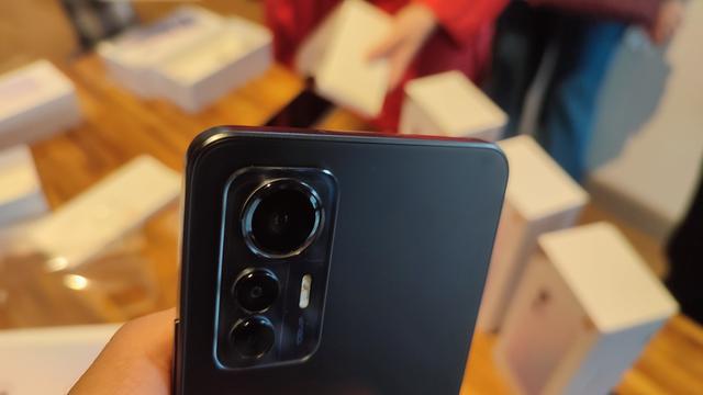 Xiaomi 12 Lite 5G. Liputan6.com/Giovani Dio Prasasti