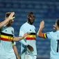 Christian Benteke (tengah) mencetak gol tercepat ke gawang Gibraltar pada kualifikasi Piala Dunia 2018 (Reuters/Rafael Marchante)