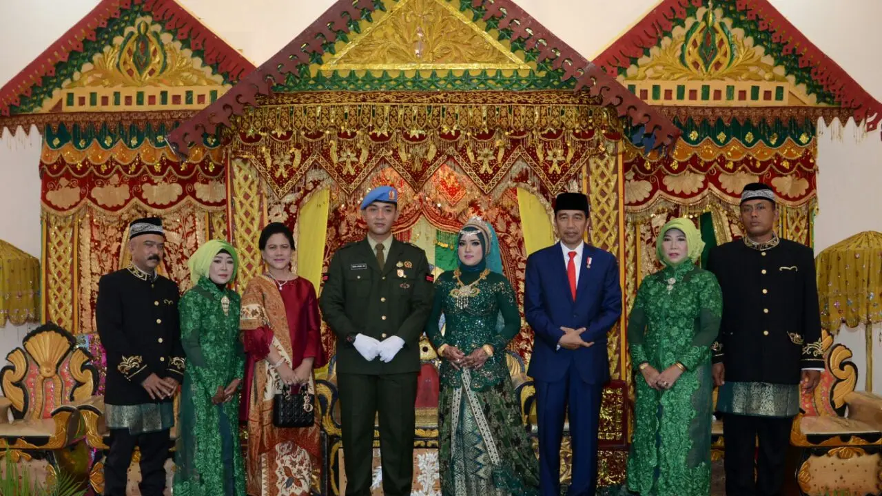 Presiden Jokowi menghadiri pernikahan paspampres