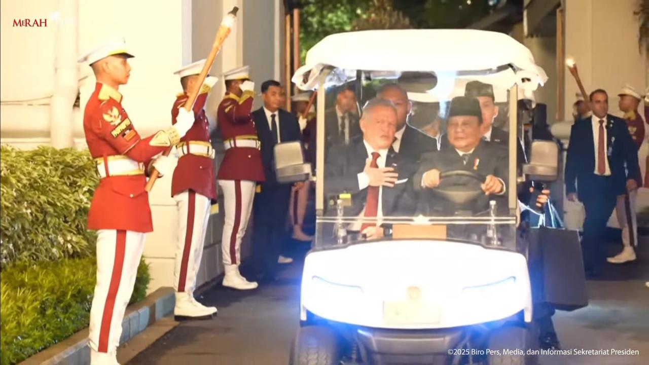 prabowo bersama raja abdullah II di istana