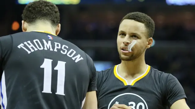 Stephen Curry dan Klay Thompson