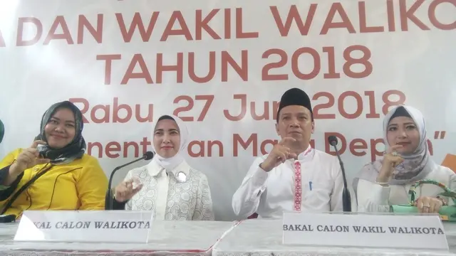 Pasangan calon di Pilkada Serang, Banten.
