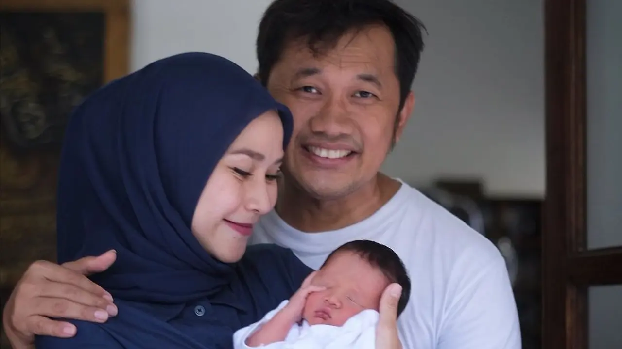 [Fimela] Zaskia Adya Mecca