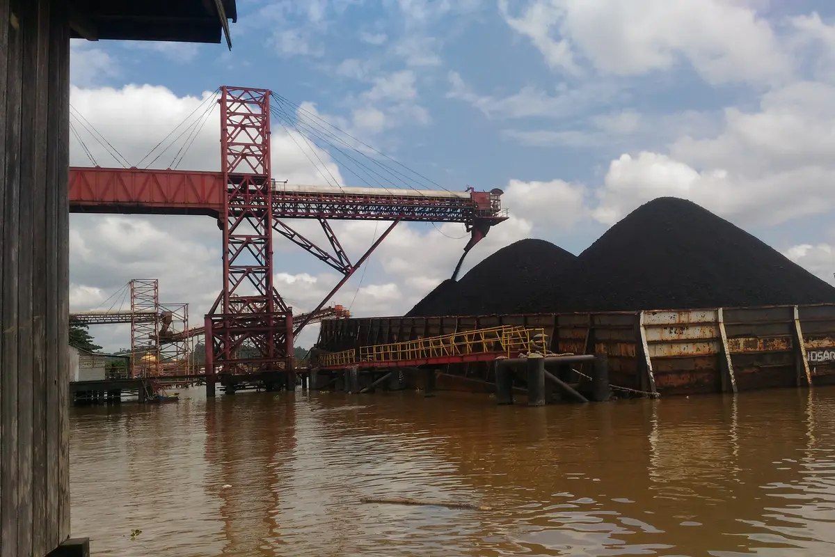 Tambang batu bara di Kalimantan (Foto: Saeroni Liputan6.com)