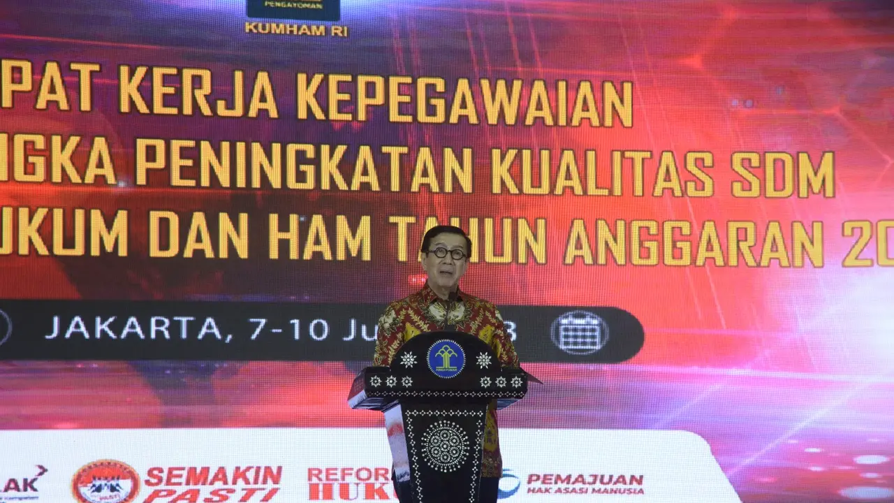 Menkumham.