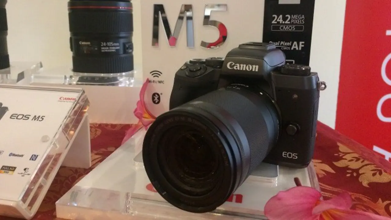 Peluncuran Kamera Mirrorless Canon EOS M5 di Gili Trawangan, Lombok. Liputan6.com/Yuslianson