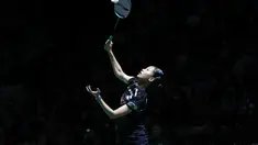 Pebulu tangkis tunggal putri Indonesia, Putri Kusuma Wardani saat beraksi melawan wakil Taiwan, Sung Shuo Yun, pada babak 32 besar Indonesia Masters 2026 di Istora Gelora Bung Karno, Senayan, Jakarta, Rabu (21/1/2026) malam. Mengalahkan wakil Taiwan, Sung Shuo Yun, tunggal putri Indonesia, Putri Kusuma Wardani memastikan langkah ke babak 16 besar Indonesia Masters 2026. (Bola.com/Abdul Aziz)