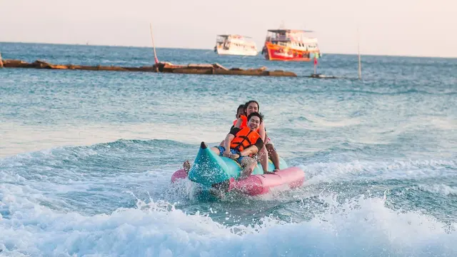 Memacu adrenalin dengan watersport di Tanjung Benoa