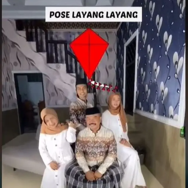 Warganet Bagikan Ide Unik Foto Lebaran Bareng Keluarga