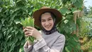 Melansir dari Lifestyle Liputan6, Melody dipercaya mampu mengemban tugas sebagai Duta Petani Milenial karena mempererat persahabatan antara Jepang dan Indonesia sebagai personel JKT48. Selain itu, Melody dinilai mampu mengemban misi memperkenalkan dan meningkatkan kerja sama dalam bidang yang lebih luas. Kecintaannya terhadap pertanian, sering diunggah Melody di laman Instagramnya. (Liputan6.com/IG/@melodylaksani92)