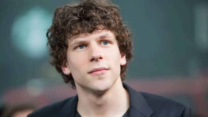 Jesse Eisenberg Mendadak Puji Ajang Comic-Con